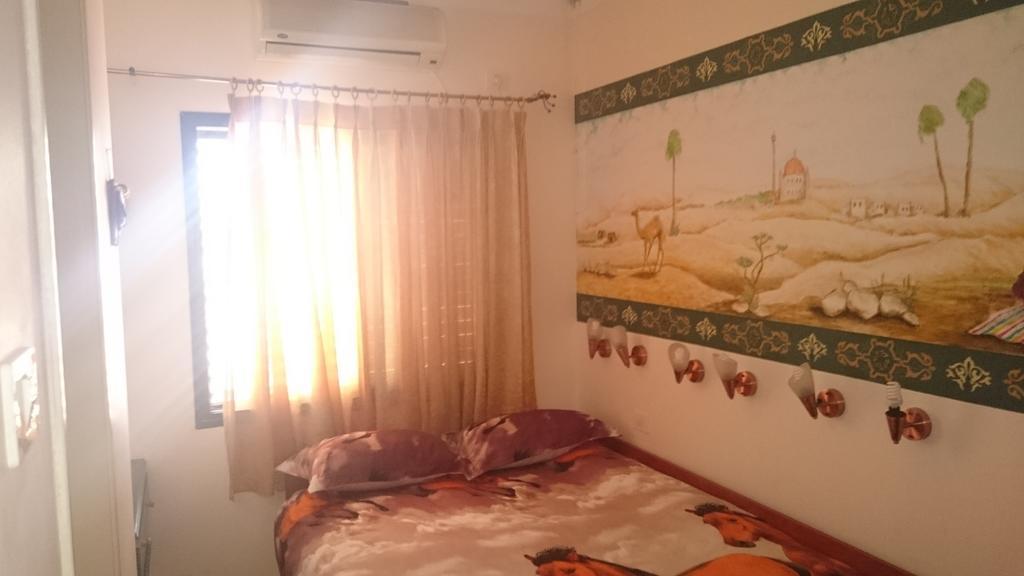 Hotel Oasis Negev Arad Zimmer foto